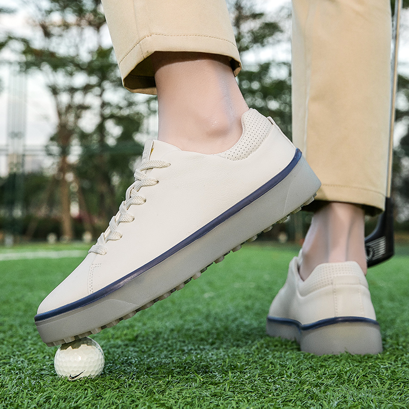 รองเท้ากอล์ฟผู้ชายกันน้ําBreat - Golf Equipment Women บทวิจารณ์และราคา